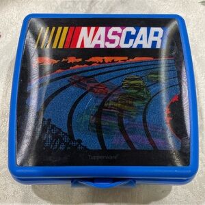 NASCAR Hologram Sandwich Keeper Tupperwear